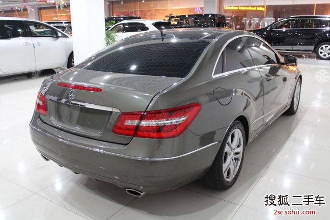 上海-奔驰e级双门2010款e350 coupe