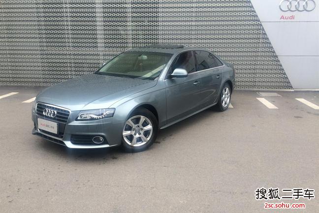 奥迪A4L2011款2.0TFSI 技术型