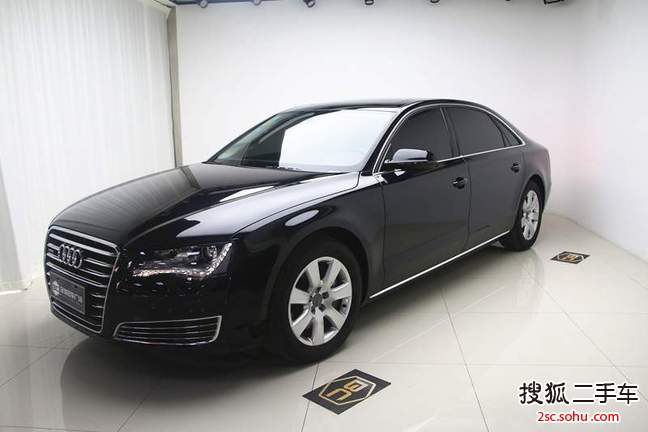 奥迪A8L2013款45 TFSI quattro舒适型