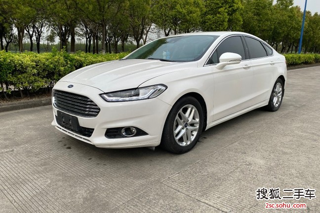 福特蒙迪欧2017款EcoBoost 180 豪华型