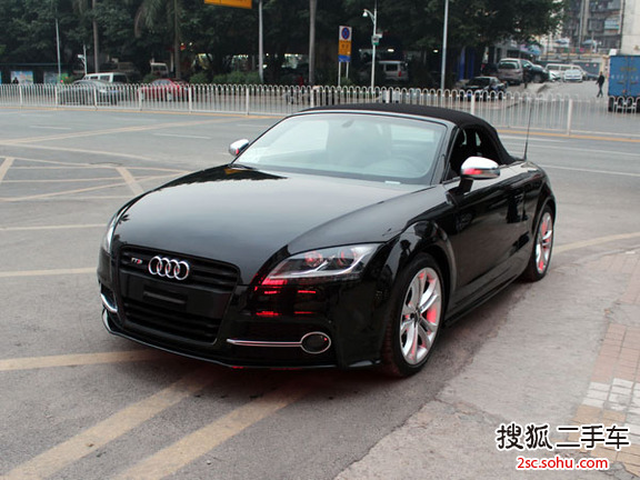 奥迪TT2013款TTS Roadster 2.0TFSI quattro