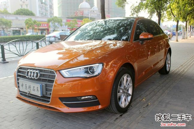 奥迪A3 Limousine2015款35 TFSI 300万纪念乐享版