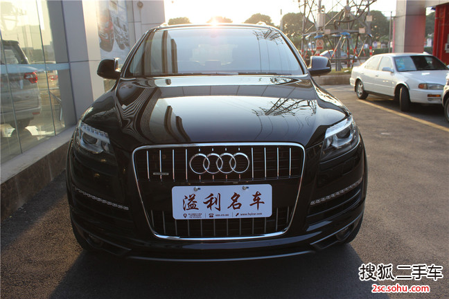 奥迪Q72012款3.0TFSI 舒适型