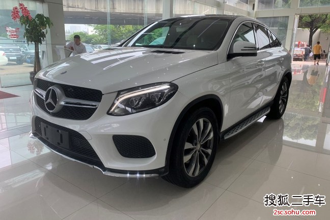 奔驰GLE级2017款400 4MATIC