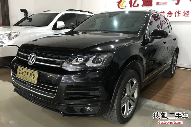 大众途锐2012款3.0TSI R-Line 豪华型