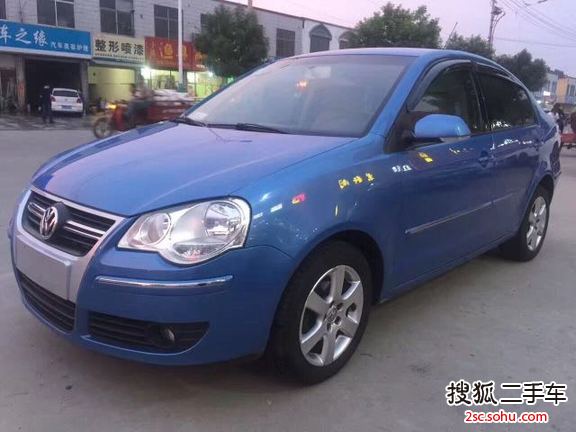 大众Polo劲取2009款1.4L 手动雅致天窗版 