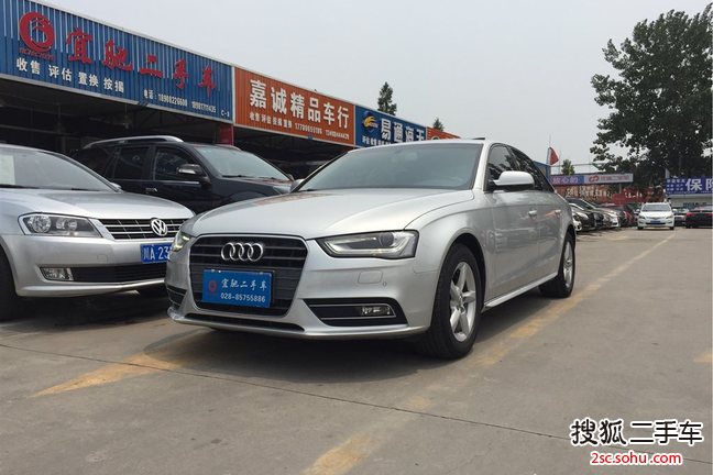 奥迪A4L2013款35 TFSI 自动豪华型