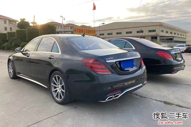 奔驰GLS级AMG2017款GLS63 AMG 4MATIC