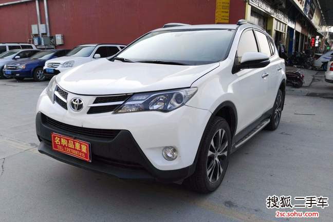 丰田RAV42013款特享版 2.4L 自动四驱尊崇 