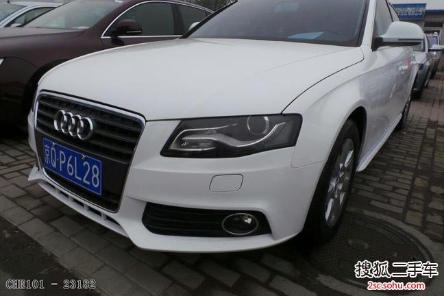 奥迪A4L2010款2.0TFSI 标准型