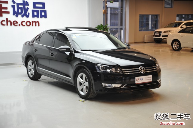 大众帕萨特2013款1.8TSI DSG 尊荣版