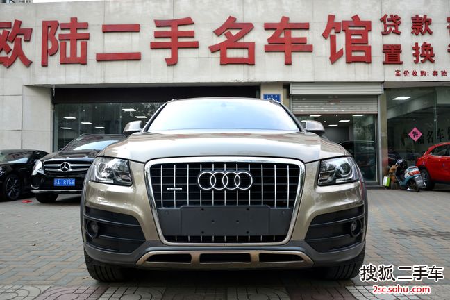 奥迪Q52010款2.0TFSI 豪华型