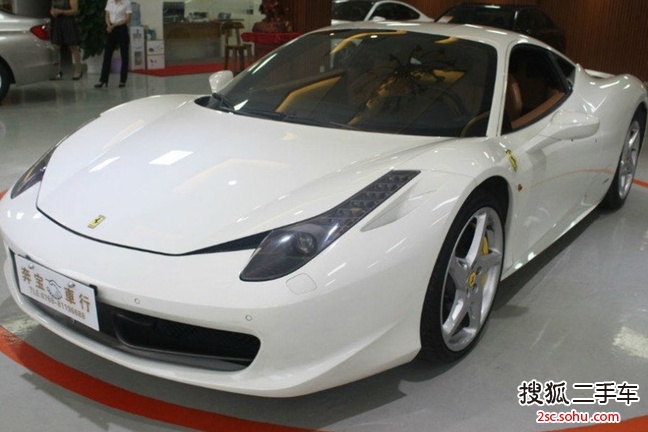 法拉利4582011款4.5L Italia