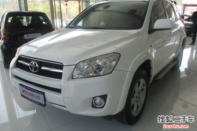 丰田RAV42009款2.4L 自动 豪华导航版