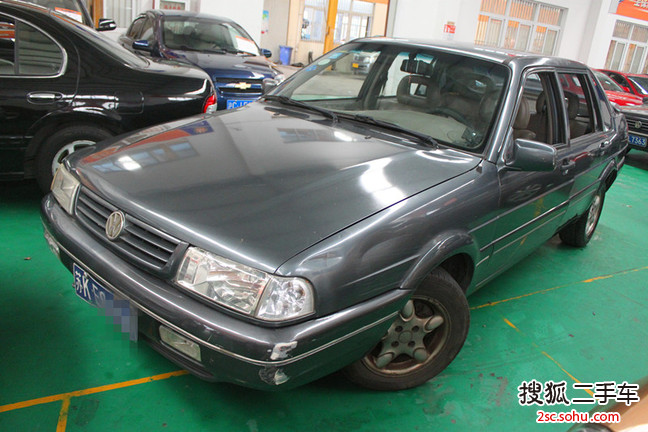 大众桑塔纳2001款2000 GLS 手动