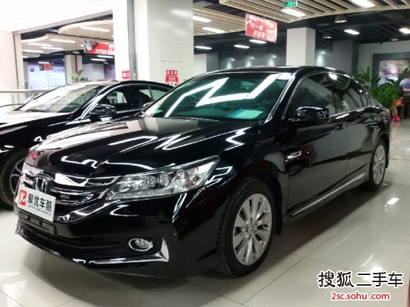 本田雅阁2014款2.0L EXN 豪华导航版 