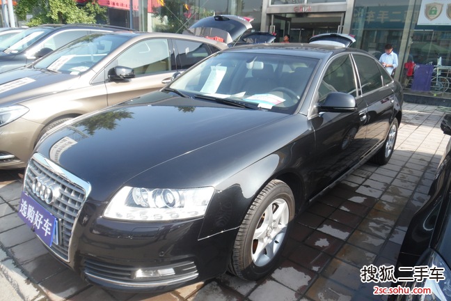 奥迪A6L2011款2.0TFSI 基本型