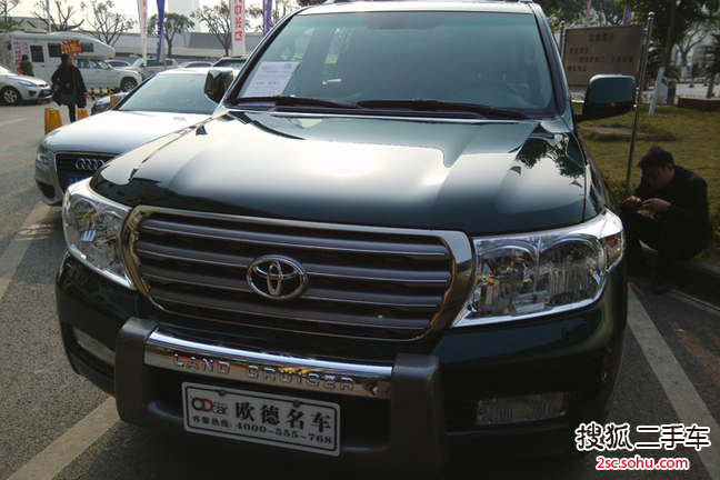 丰田兰德酷路泽2010款4.7L VX-R 