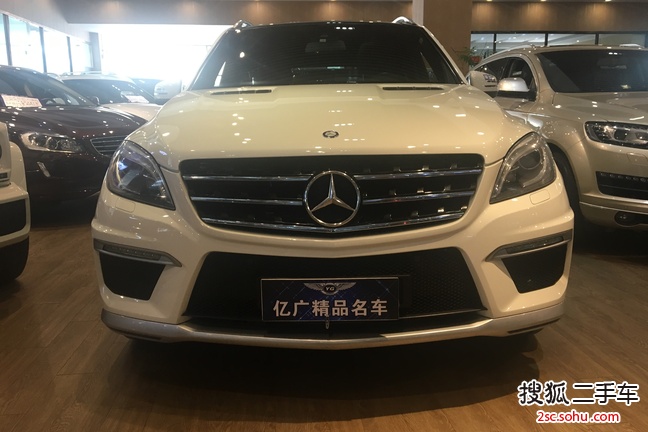 奔驰ML63 AMG2012款ML 63 AMG