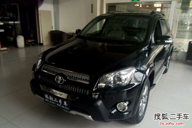 丰田RAV42013款特享版 2.4L 自动四驱尊崇 