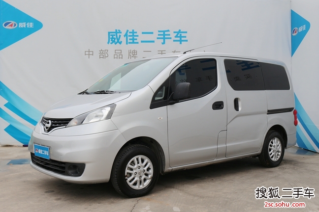 日产NV2002012款1.6L 232座 豪华型