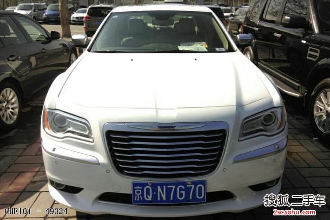 克莱斯勒3002013款300C 3.6L 尊崇版