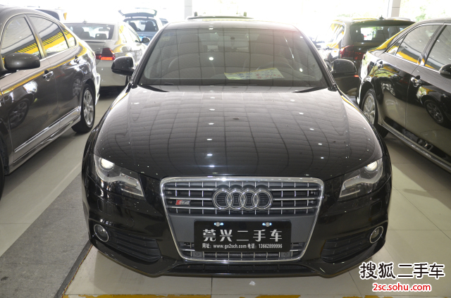 奥迪A4L2012款2.0TFSI 舒适型