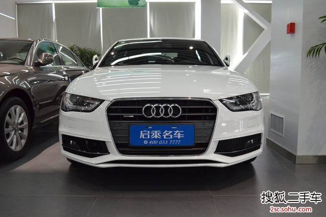 奥迪A4L2013款40 TFSI(2.0T)quattro运动型