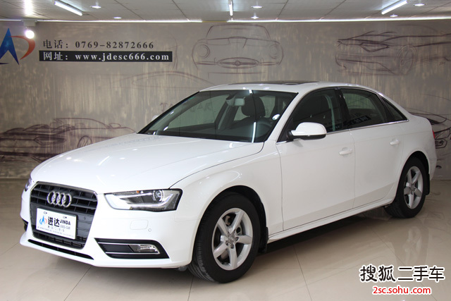 奥迪A4L2013款35 TFSI 自动标准型