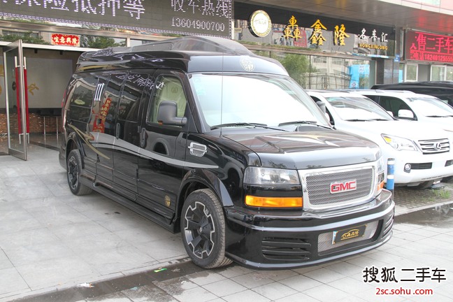 GMC Savana2013款6.0L 领袖级商务车