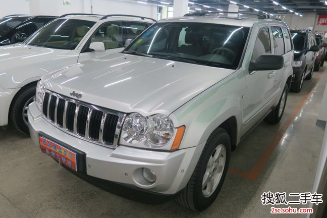 Jeep大切诺基2007款4.7 自动四驱