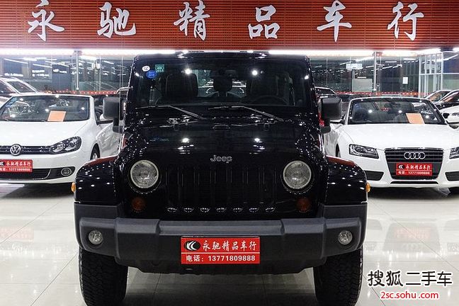 Jeep牧马人四门版2013款3.6L 撒哈拉