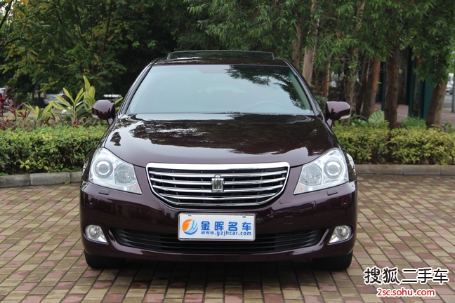 丰田皇冠2010款3.0L Royal 真皮版 