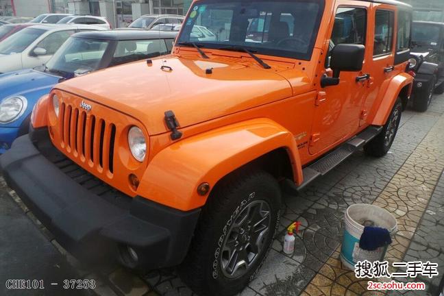 Jeep牧马人四门版2013款3.6L 撒哈拉