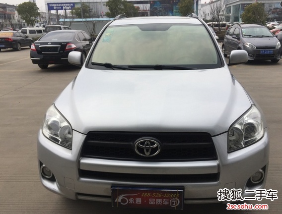 丰田RAV42010款2.0L 自动豪华升级版