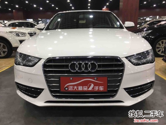 奥迪A4L2013款35 TFSI 自动技术型