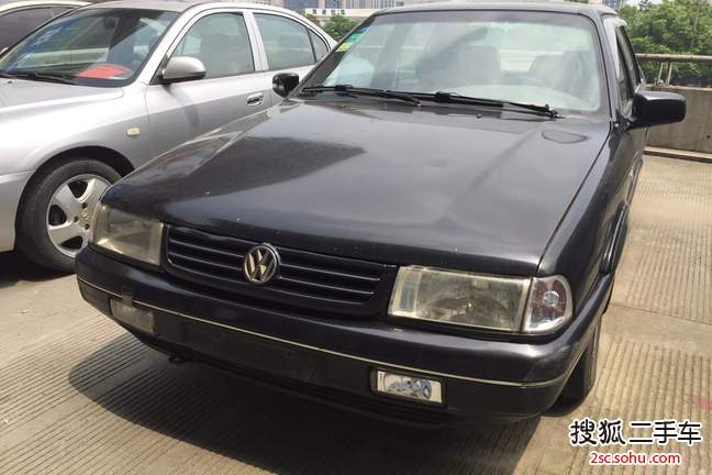 大众桑塔纳2001款GLi手动 世纪新秀