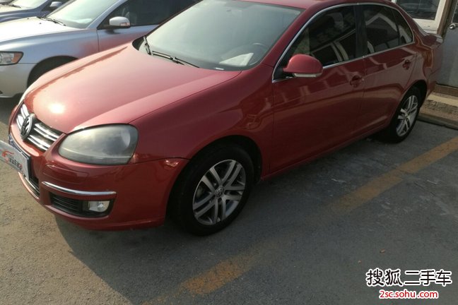 大众速腾2010款1.4TSI 自动豪华型