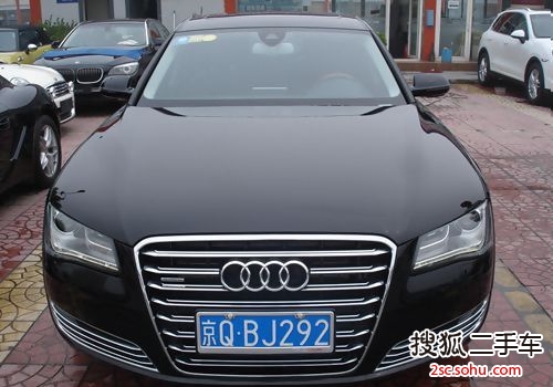 奥迪A8L2013款50 TFSI quattro尊贵型