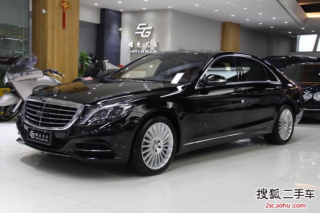 奔驰S级2014款S500L 4MATIC