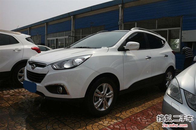 现代ix352010款2.0L 自动四驱尊贵版GLS 