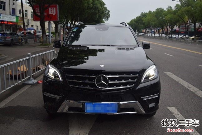 奔驰M级2014款ML400 4MATIC 豪华型