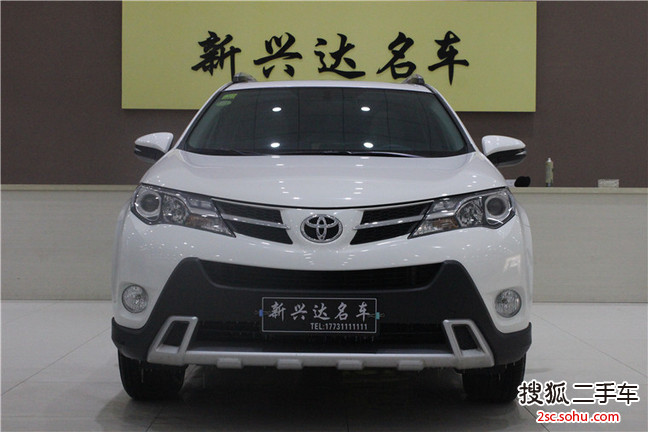 丰田RAV42015款2.0L CVT四驱风尚版