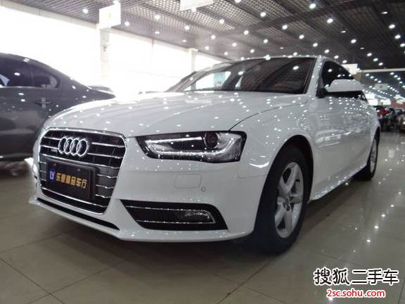 奥迪A4L2013款35 TFSI 自动标准型