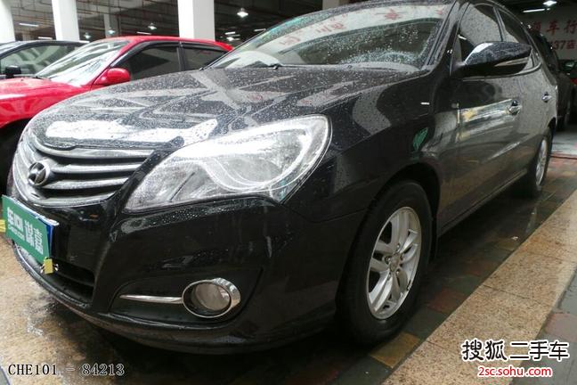 现代悦动2011款1.6L 自动顶级型