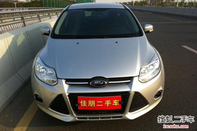 福特福克斯两厢2012款1.6L 自动舒适型