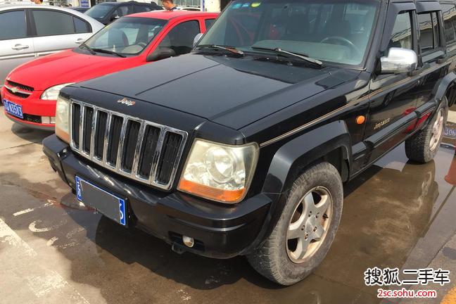 Jeep切诺基2004款超级切诺基7250EL