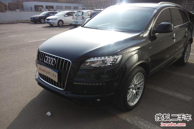 奥迪Q72011款3.0TFSI 技术型(L)