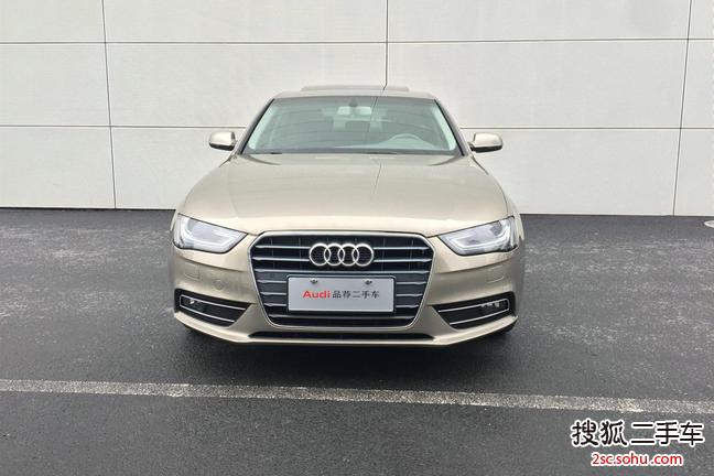 奥迪A4L2013款35 TFSI 自动标准型