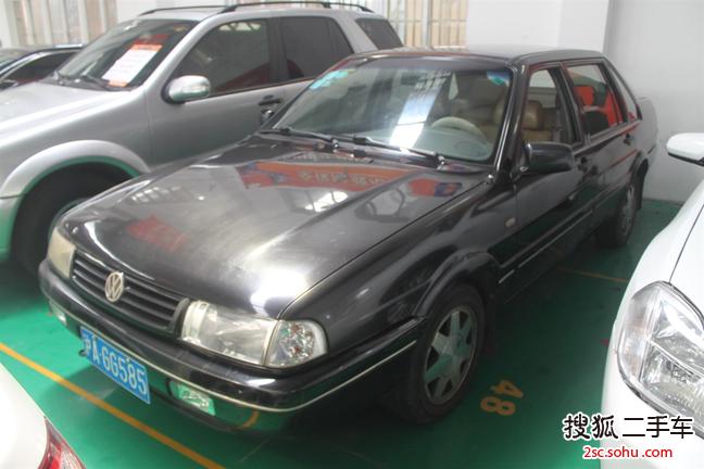 大众桑塔纳2001款2000 GLS 手动